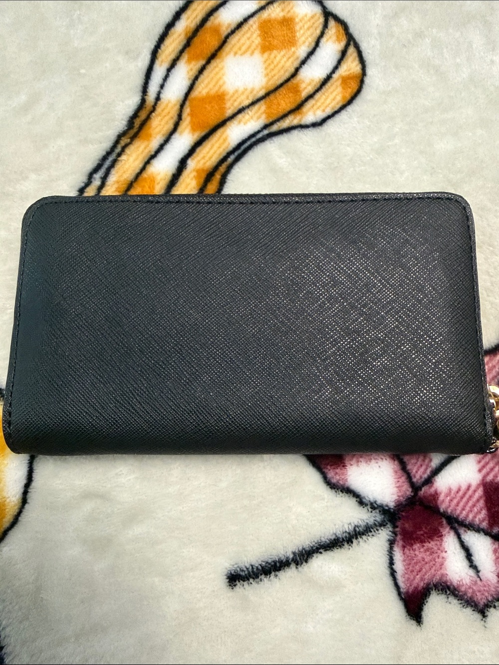 Michael Kors Black Leather Wristlet with Gold Plaque - Picture 4 of 10